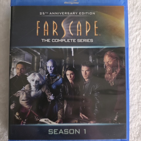 Farscape The Complete Series DVD Set - 25 Anniversary Edition - Picture 8 of 13